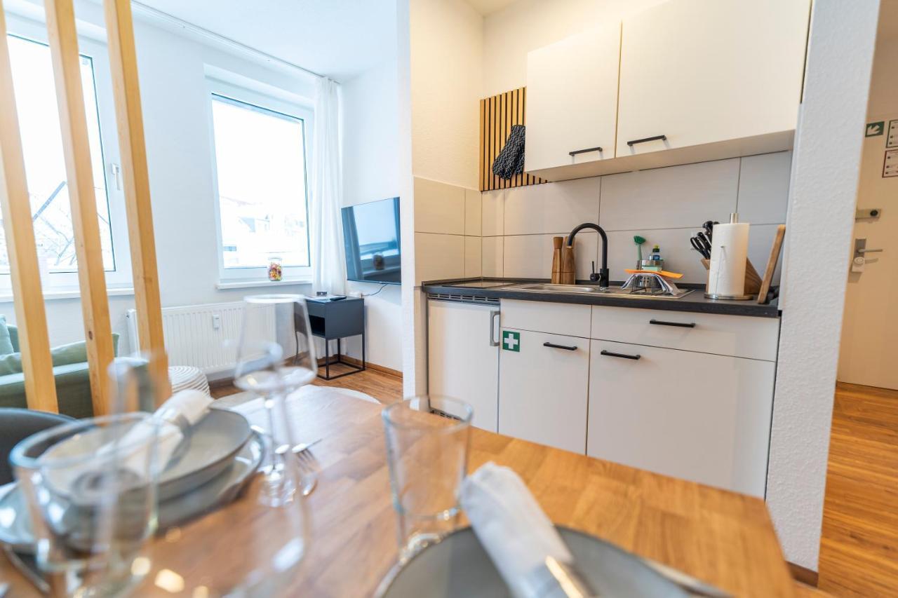 Rr - Chic Apartment 33Qm - Parking - Washer Maagdenburg Buitenkant foto